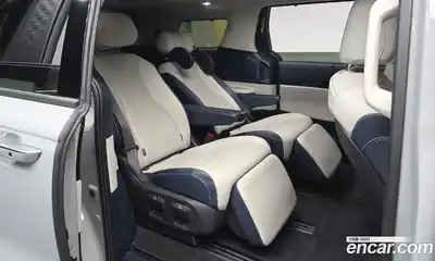 Kia Canival 2024 1.6 Автомат в Москве № 532444, миниатюра 11