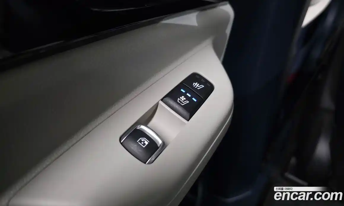 Kia Canival 2024 1.6 Автомат в Москве № 532444, фото 18