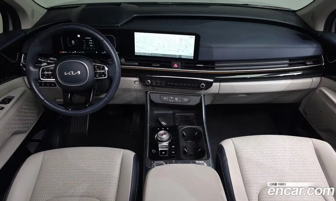 Kia Canival 2024 1.6 Автомат в Москве № 532444, фото 6