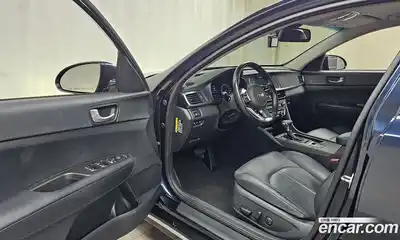 Kia K5 2020 2.0 Автомат в Москве № 532664, миниатюра 10