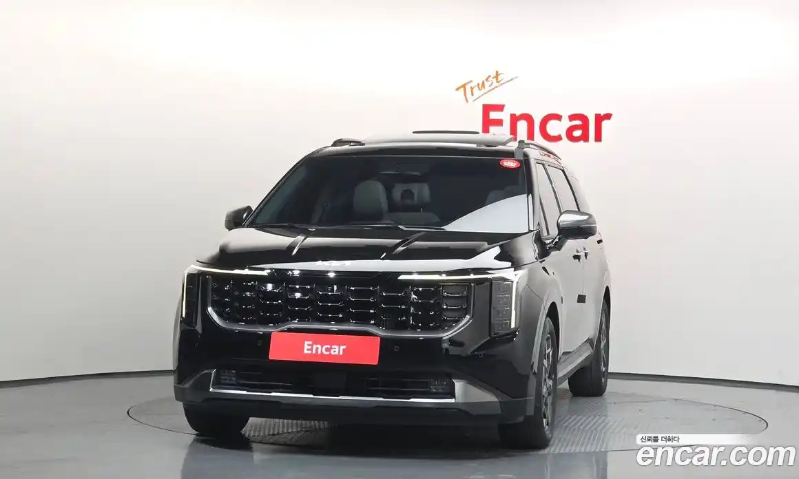 Kia Canival 2024 1.6 Автомат в Москве № 532791, фото 3