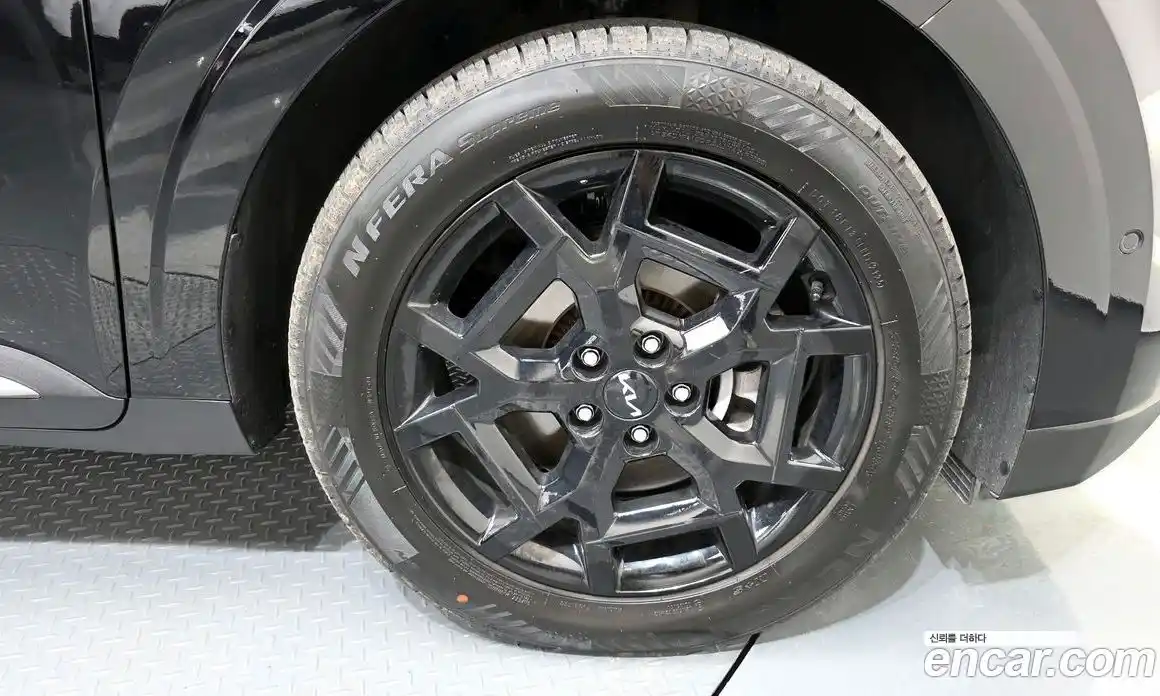 Kia Canival 2024 1.6 Автомат в Москве № 532791, фото 5