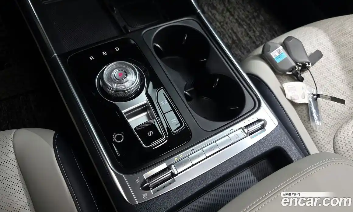 Kia Canival 2024 1.6 Автомат в Москве № 532791, фото 9