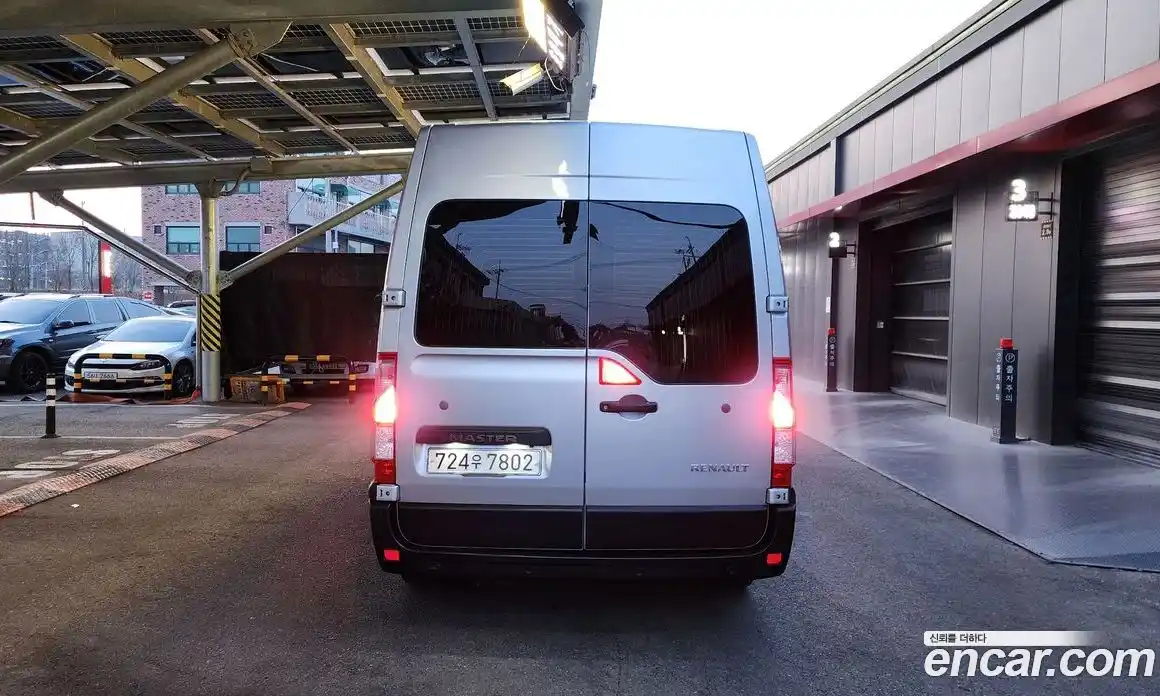Renault Master 2020 2.3 Механическая в Москве № 533356, фото 4
