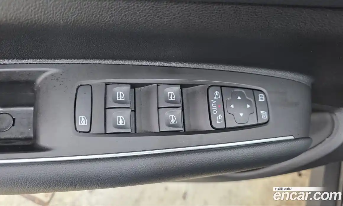 Renault QM6 2024 2.0 Автомат в Москве № 533756, фото 13