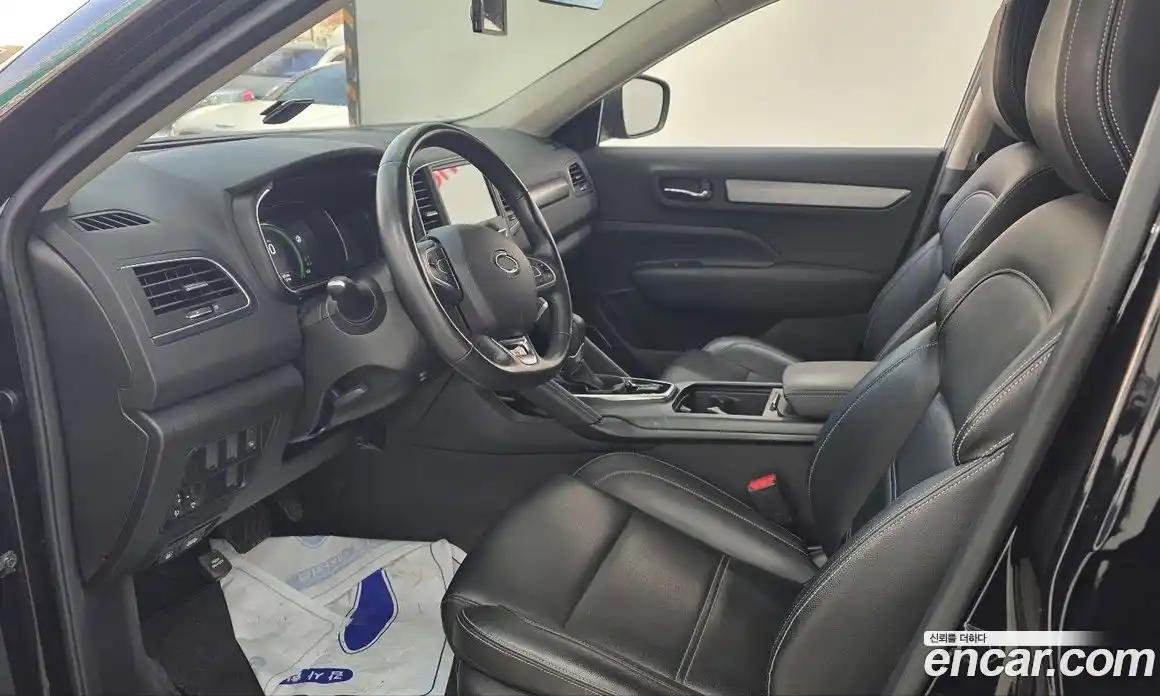 Renault QM6 2024 2.0 Автомат в Москве № 533756, фото 7