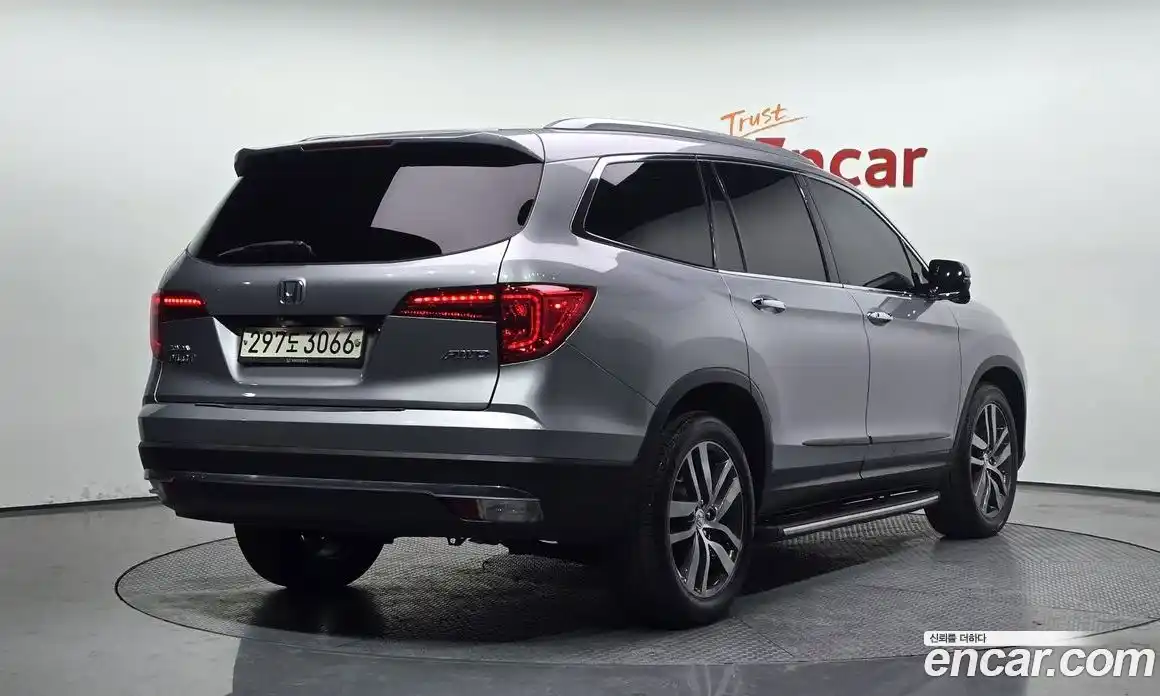 Honda Pilot 2016 3.5 Автомат в Москве № 533918, фото 1