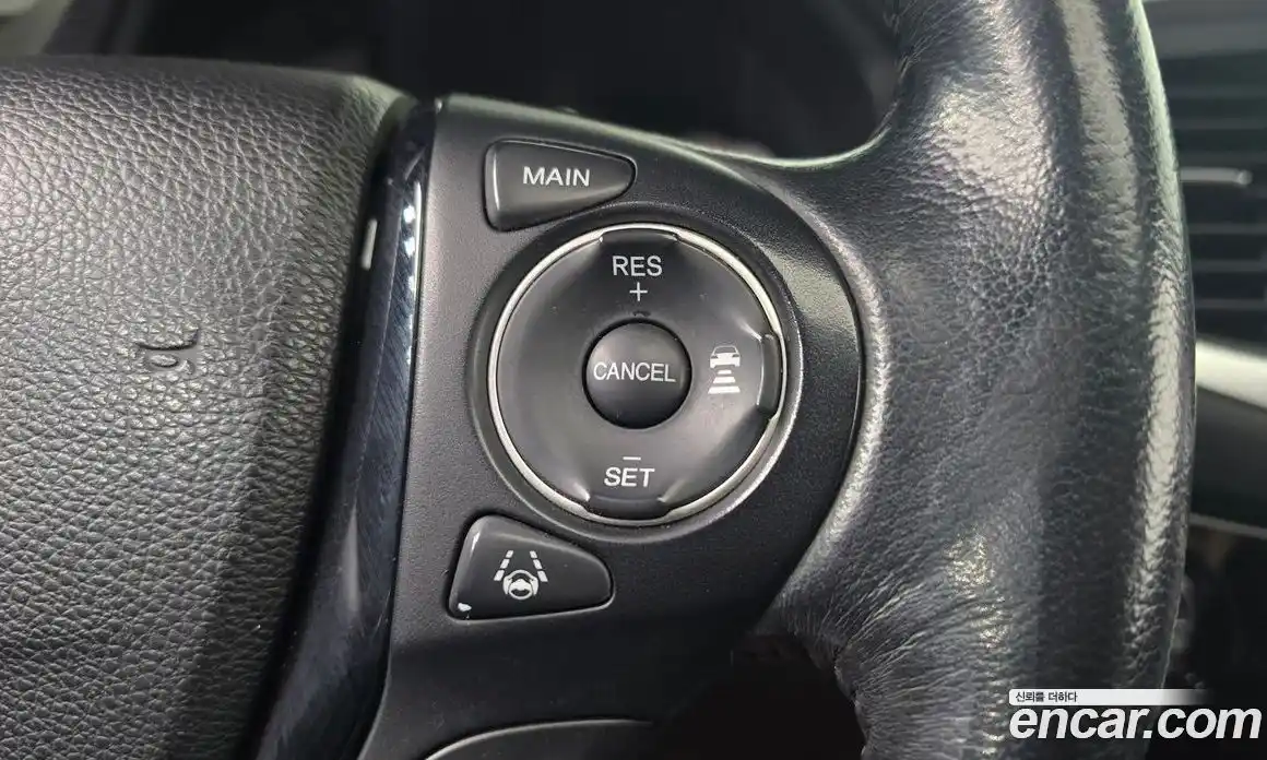 Honda Pilot 2016 3.5 Автомат в Москве № 533918, фото 17