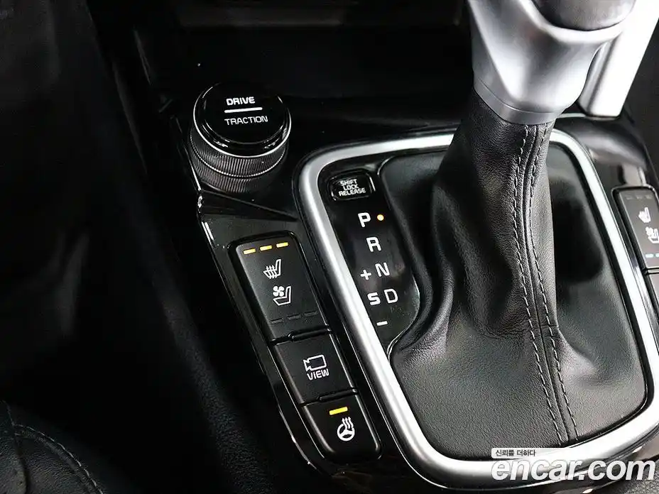 Kia Seltos 2023 1.6 Автомат в Москве № 535217, фото 10