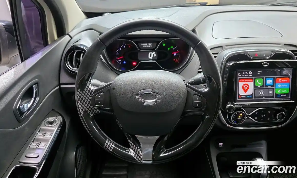 Renault QM3 2017 1.5 Автомат в Москве № 535746, фото 13