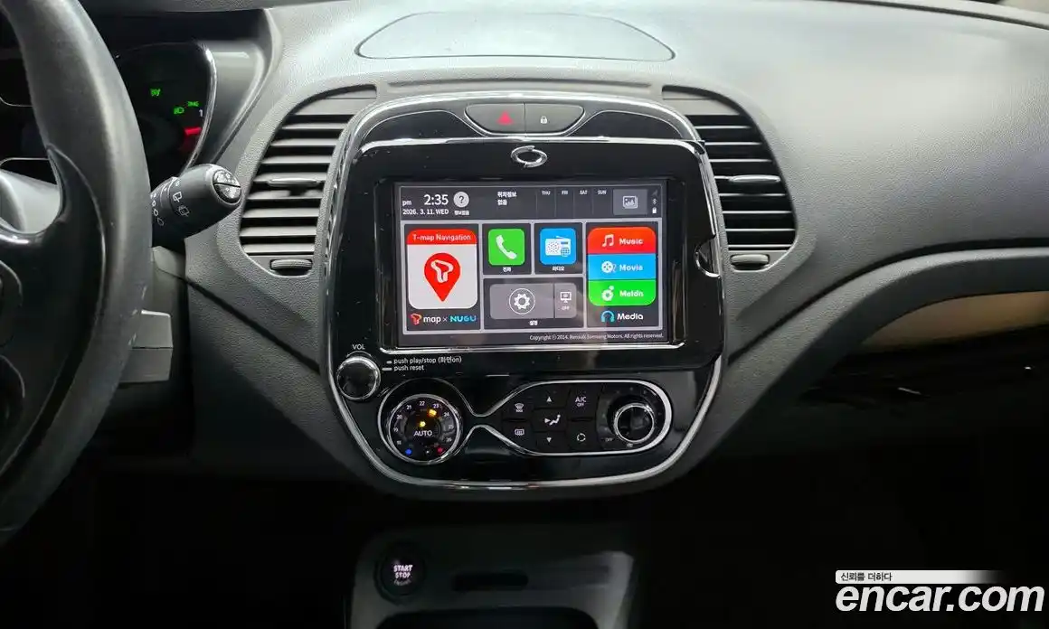 Renault QM3 2017 1.5 Автомат в Москве № 535746, фото 19