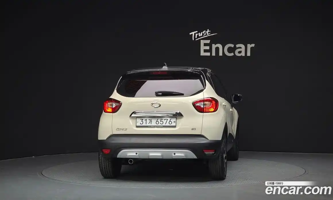 Renault QM3 2017 1.5 Автомат в Москве № 535746, фото 4