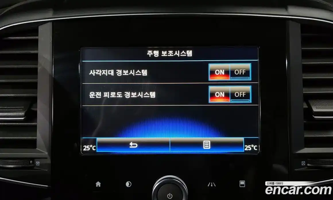 Renault QM6 2019 2.0 Автомат в Москве № 536107, фото 15