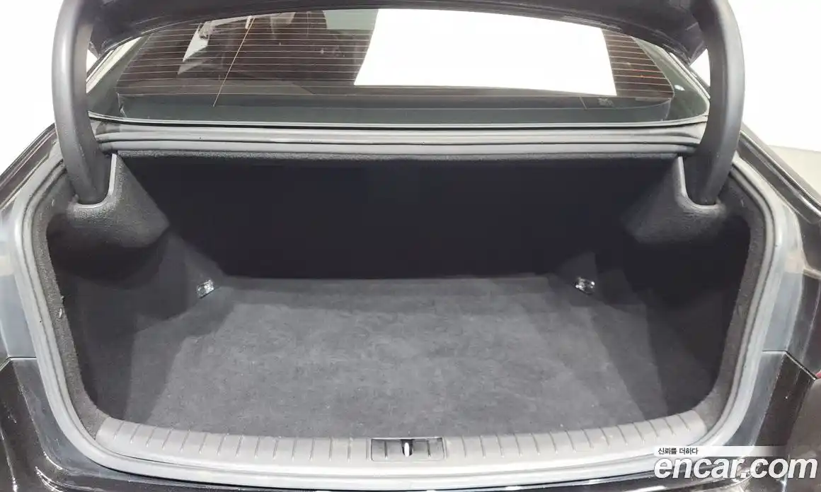 Genesis G80 2018 3.3 Автомат в Москве № 536738, фото 20