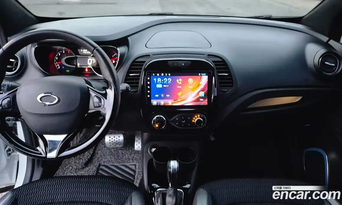 Renault QM3 2017 1.5 Автомат в Москве № 537220, фото 14