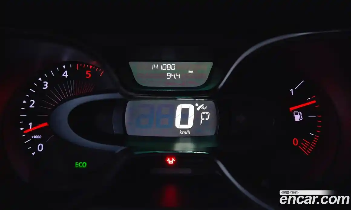 Renault QM3 2017 1.5 Автомат в Москве № 537220, фото 19