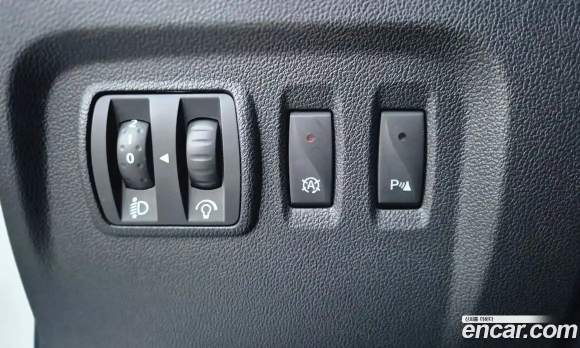 Renault QM3 2017 1.5 Автомат в Москве № 537220, фото 20