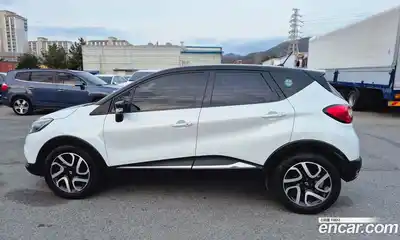 Renault QM3 2017 1.5 Автомат в Москве № 537220, миниатюра 7