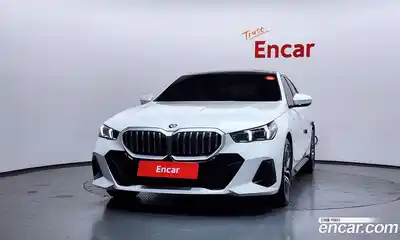 BMW 5-Series 2024 2.0 Автомат в Москве № 538738, миниатюра 3