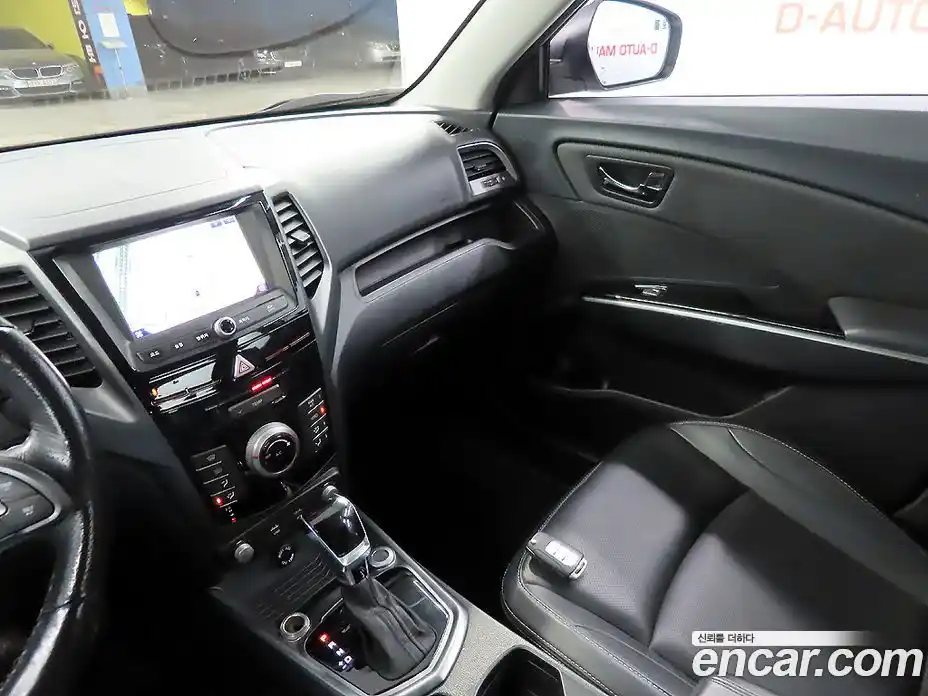 SsangYong TIBOLI 2019 1.6 Автомат в Москве № 539375, фото 17