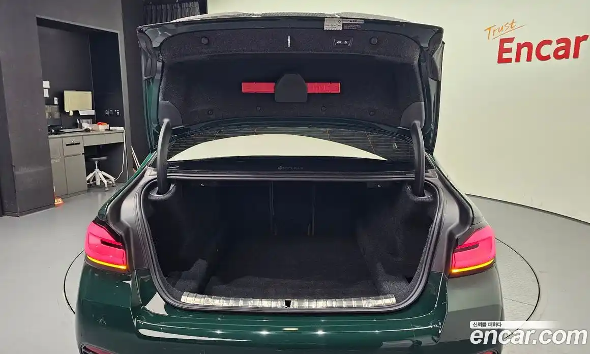 BMW 5-Series 2021 4.4 Автомат в Москве № 540018, фото 20