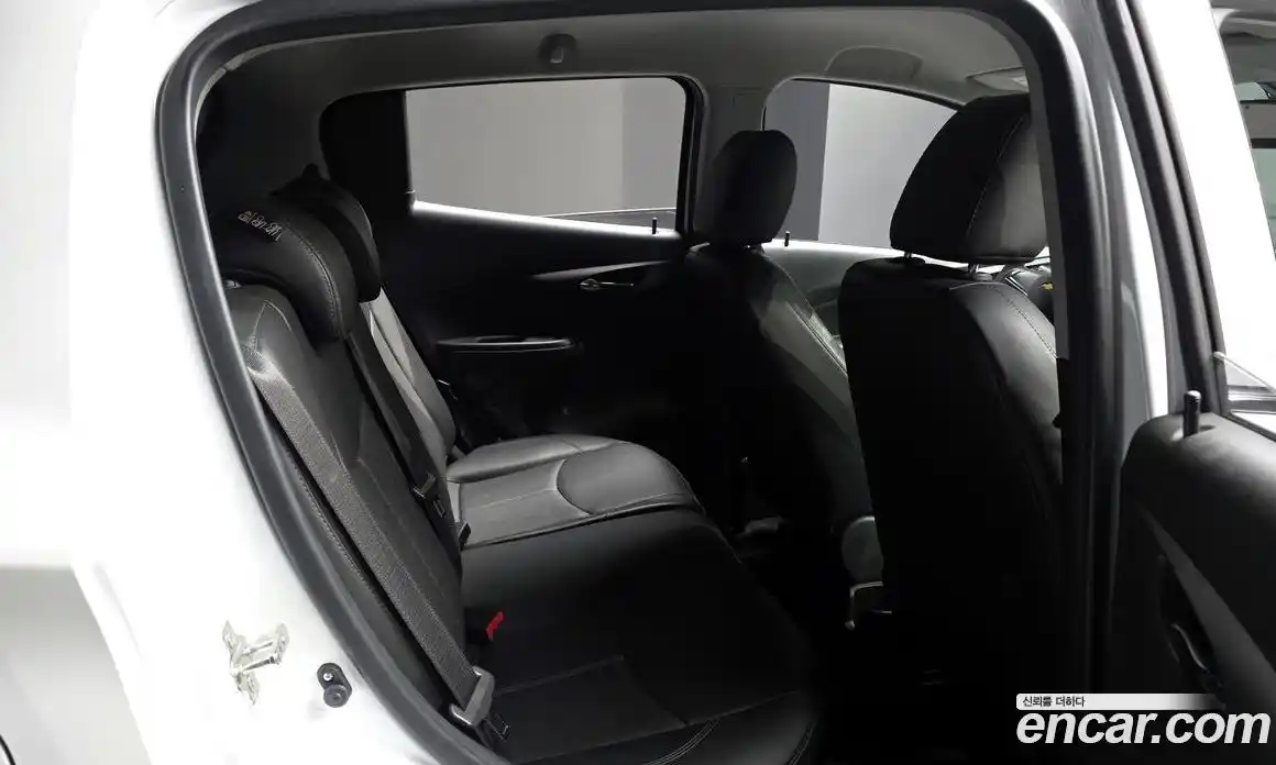 Chevrolet Spark 2018 1.0 Автомат в Москве № 540064, фото 12