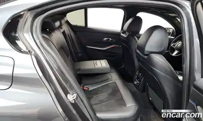 BMW 3-Series 2020 2.0 Автомат в Москве № 540465, миниатюра 12