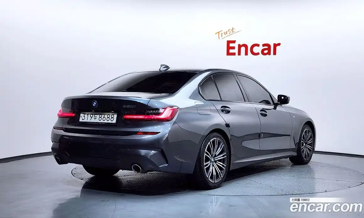 BMW 3-Series 2020 2.0 Автомат в Москве № 540465, фото 2