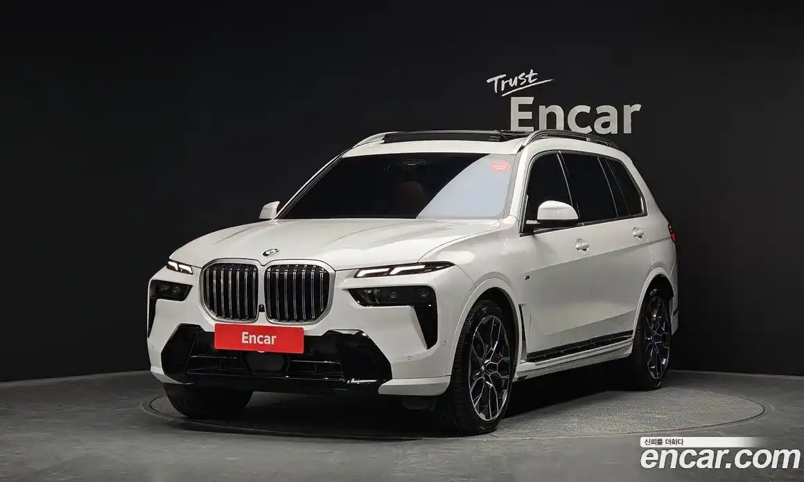 BMW X7 2023 3.0 Автомат в Москве № 540830, фото 1
