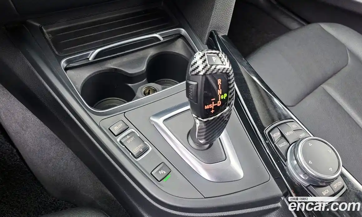 BMW 3-Series 2016 2.0 Автомат в Москве № 540982, фото 9