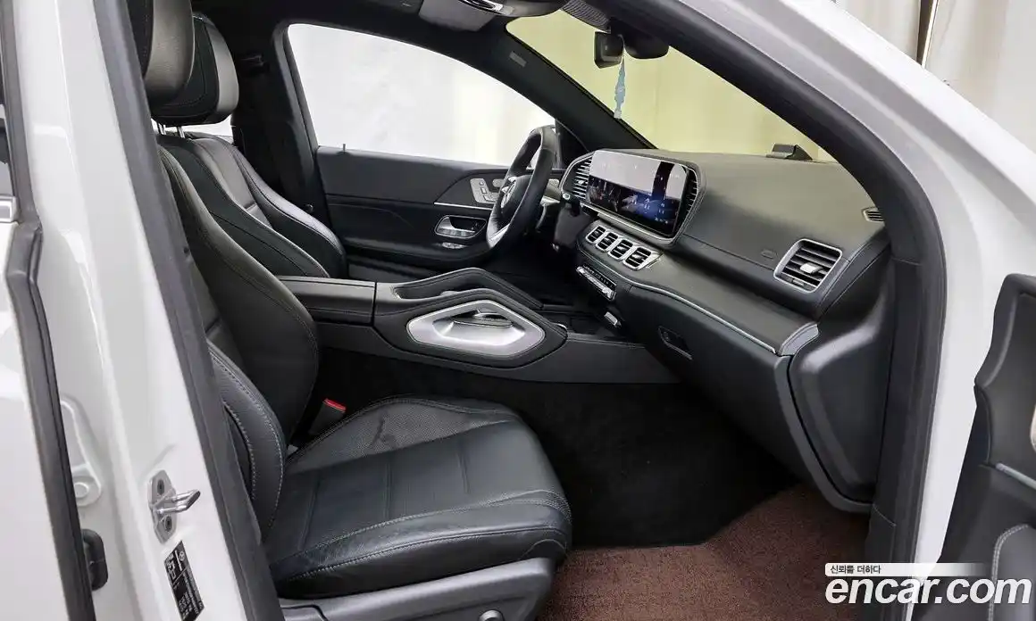 Mercedes-Benz GLE-Class 2023 3.0 Автомат в Москве № 542023, фото 11