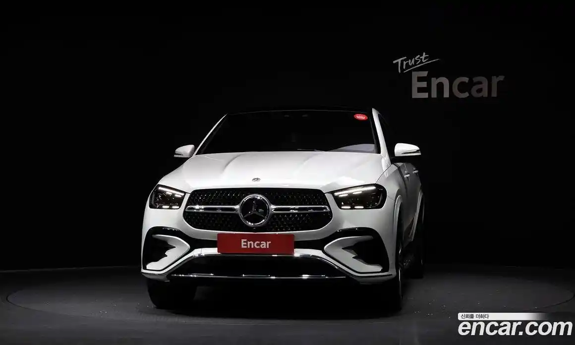 Mercedes-Benz GLE-Class 2023 3.0 Автомат в Москве № 542023, фото 3