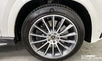 Mercedes-Benz GLE-Class 2023 3.0 Автомат в Москве № 542023, миниатюра 5