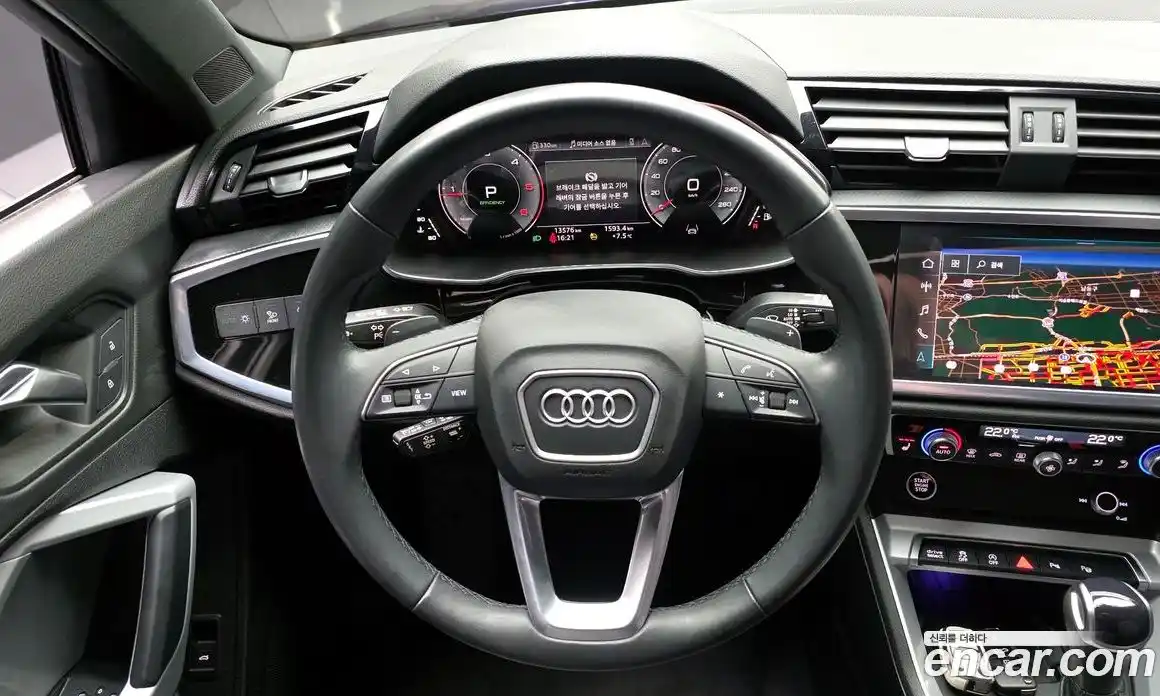 Audi Q3 2023 2.0 Автомат в Москве № 543800, фото 13