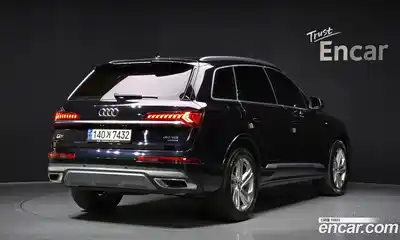 Audi Q7 2021 3.0 Автомат в Москве № 544689, миниатюра 2