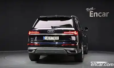 Audi Q7 2021 3.0 Автомат в Москве № 544689, миниатюра 4