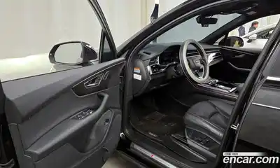 Audi Q7 2021 3.0 Автомат в Москве № 544689, миниатюра 10