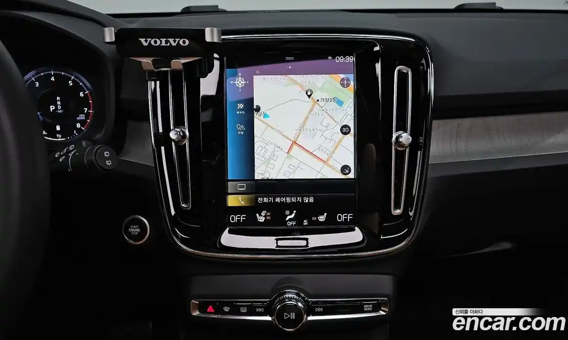 Volvo XC40 2021 2.0 Автомат в Москве № 545077, фото 14