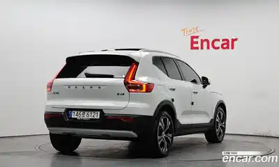 Volvo XC40 2021 2.0 Автомат в Москве № 545077, миниатюра 2