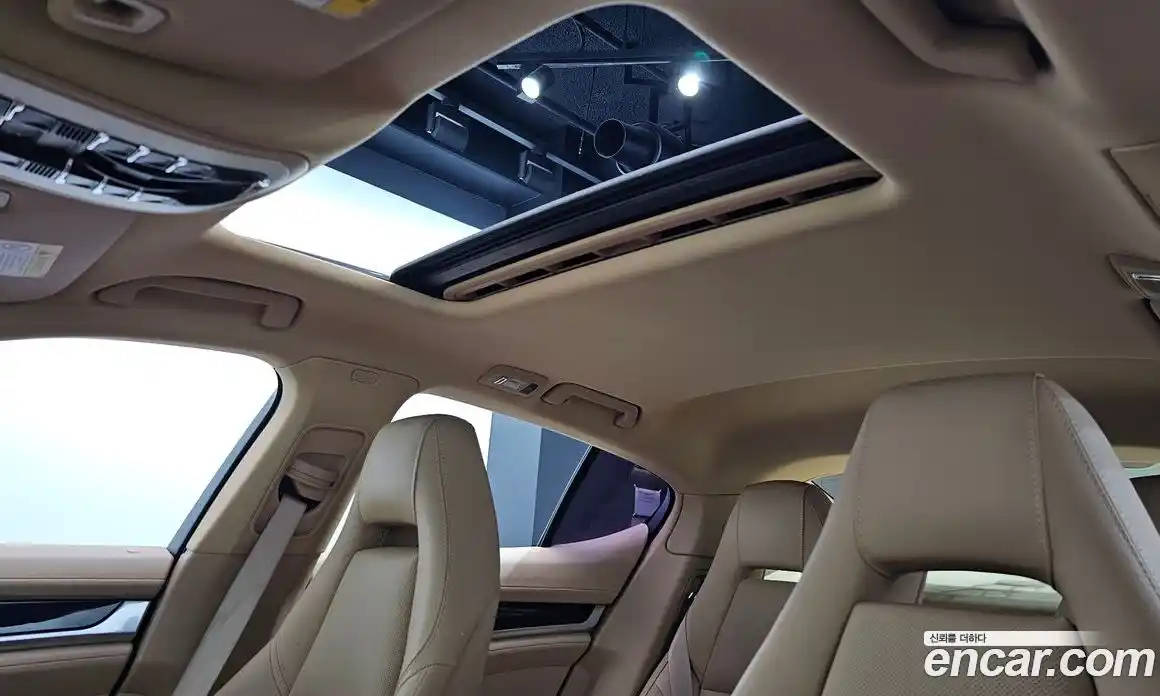 Porsche Panamera 2014 3.6 Автомат в Москве № 545563, фото 16