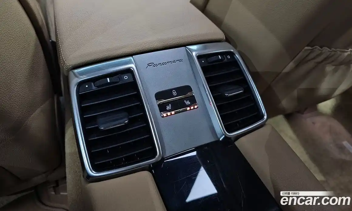 Porsche Panamera 2014 3.6 Автомат в Москве № 545563, фото 19