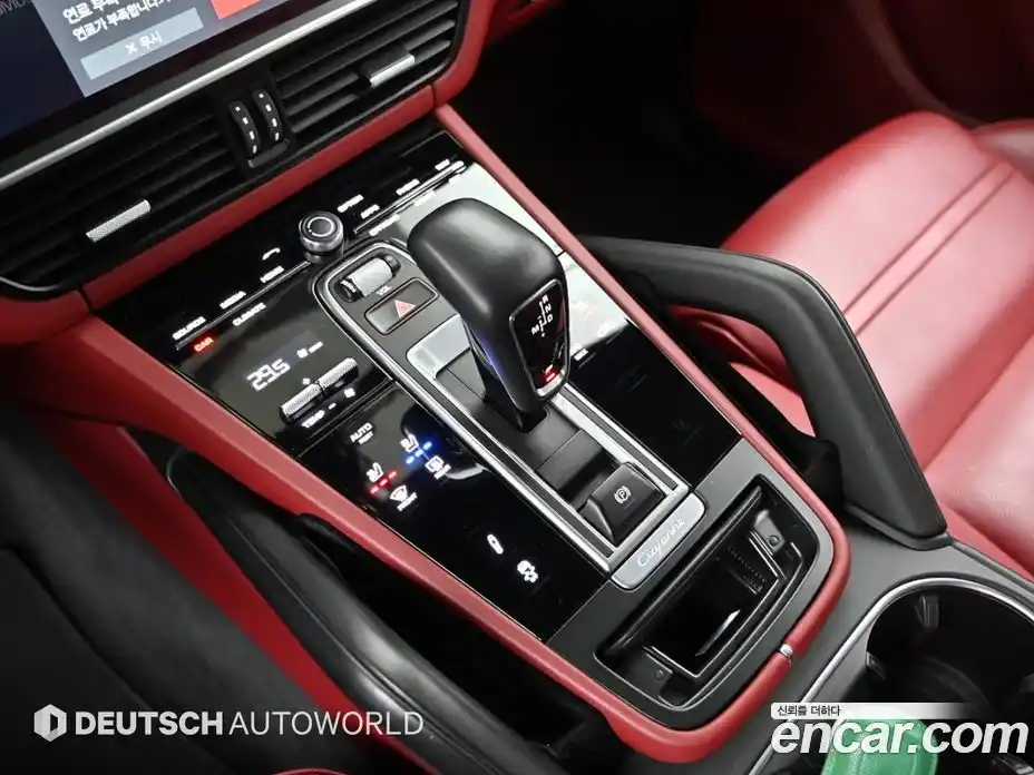 Porsche Cayenne 2020 3.0 Автомат в Москве № 545572, фото 9