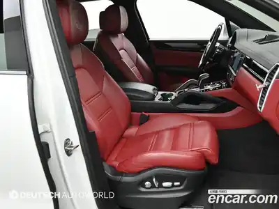 Porsche Cayenne 2020 3.0 Автомат в Москве № 545572, миниатюра 10