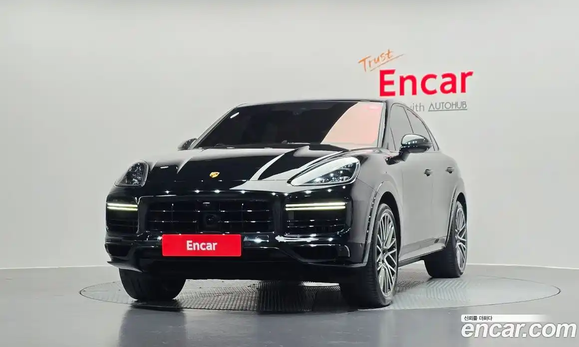 Porsche Cayenne 2023 4.0 Автомат в Москве № 545619, фото 3