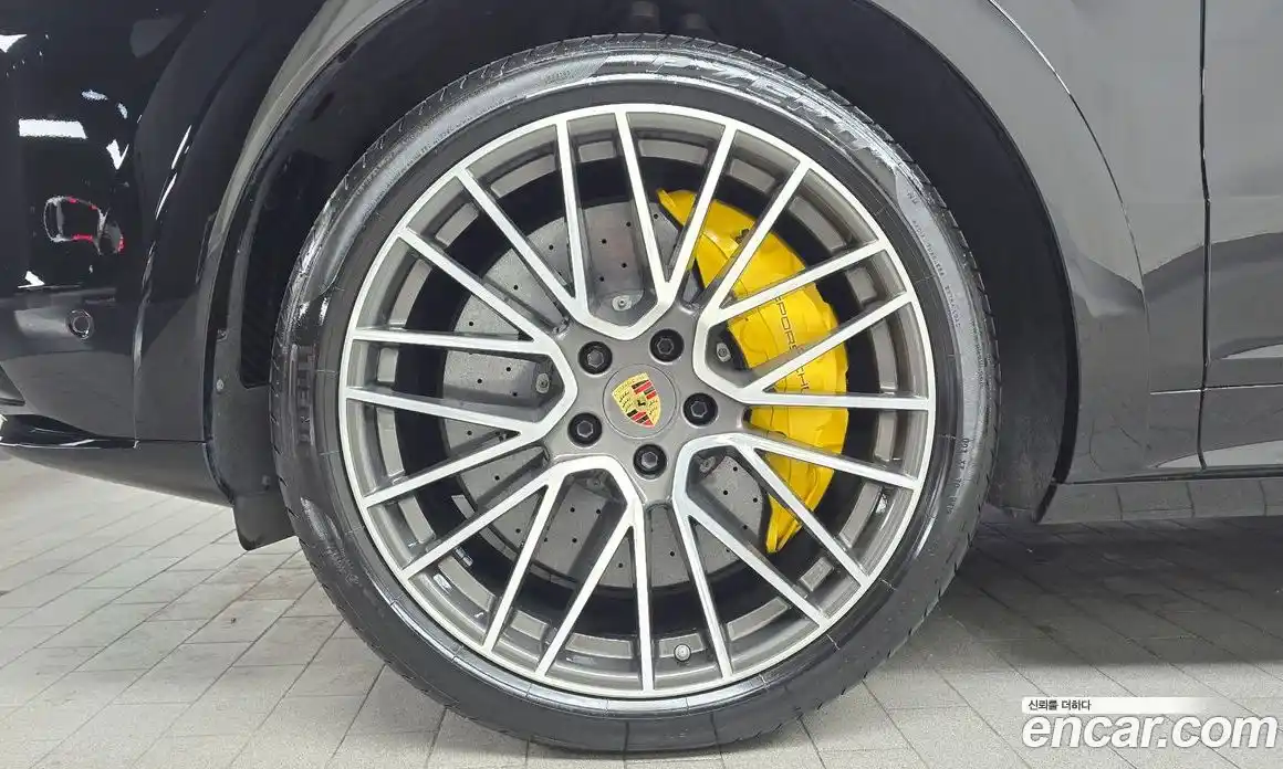 Porsche Cayenne 2023 4.0 Автомат в Москве № 545619, фото 5