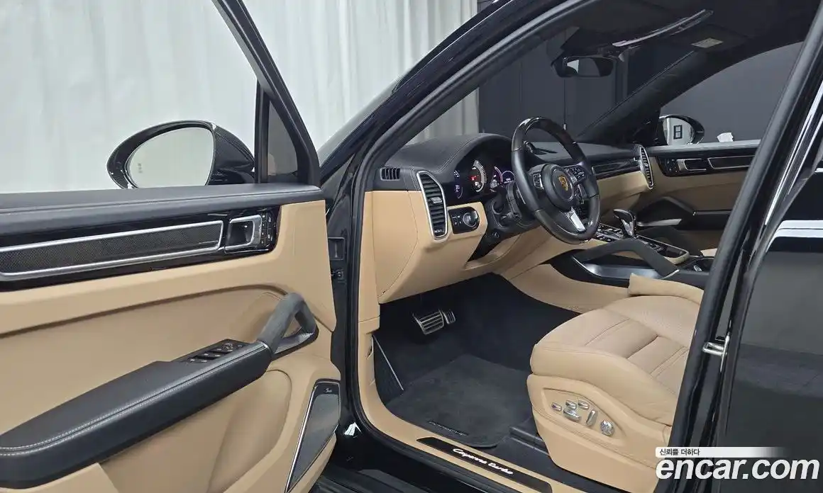 Porsche Cayenne 2023 4.0 Автомат в Москве № 545619, фото 10