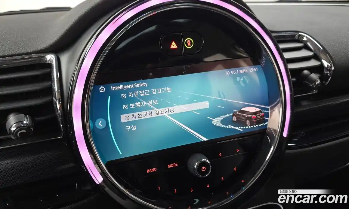 Mini Clubman 2022 2.0 Автомат в Москве № 546437, фото 16