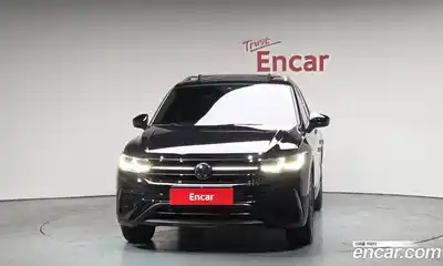 Volkswagen Tiguan 2024 2.0 Автомат в Москве № 547229, миниатюра 2
