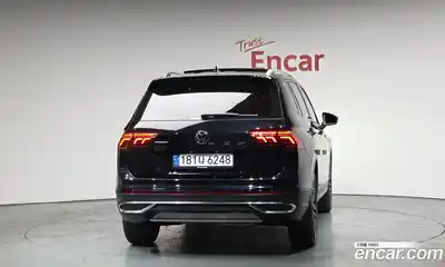 Volkswagen Tiguan 2024 2.0 Автомат в Москве № 547229, миниатюра 3