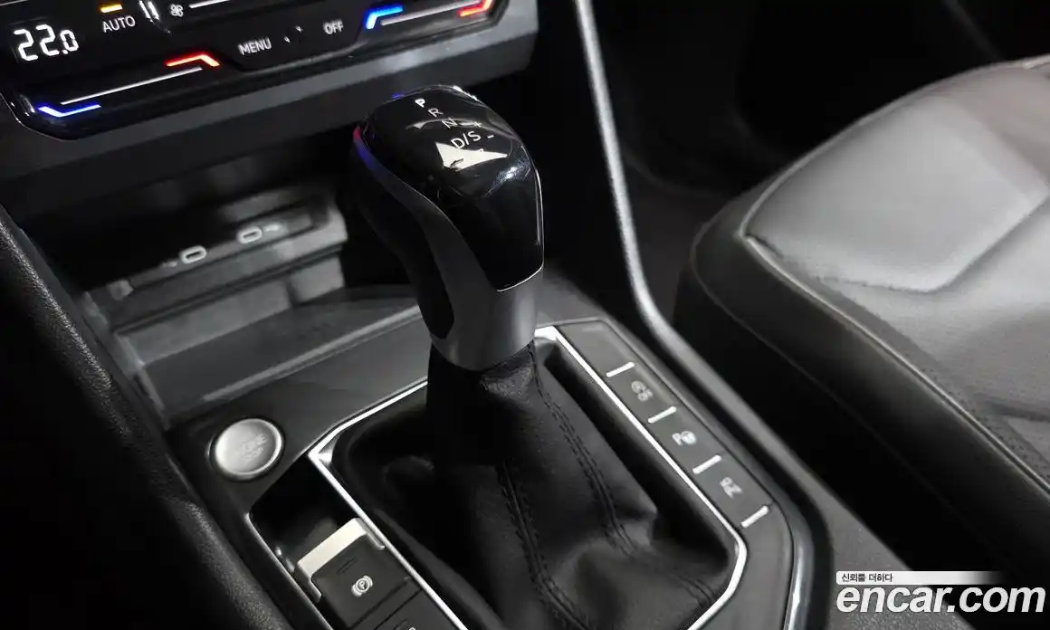 Volkswagen Tiguan 2024 2.0 Автомат в Москве № 547229, фото 8